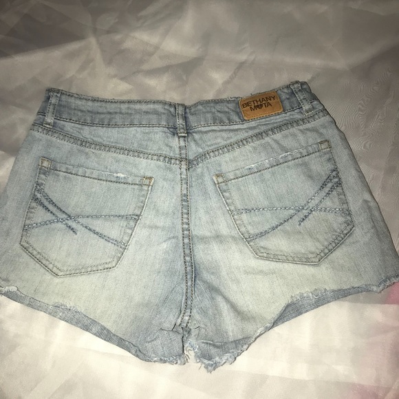 High rise shorts - Picture 2 of 4